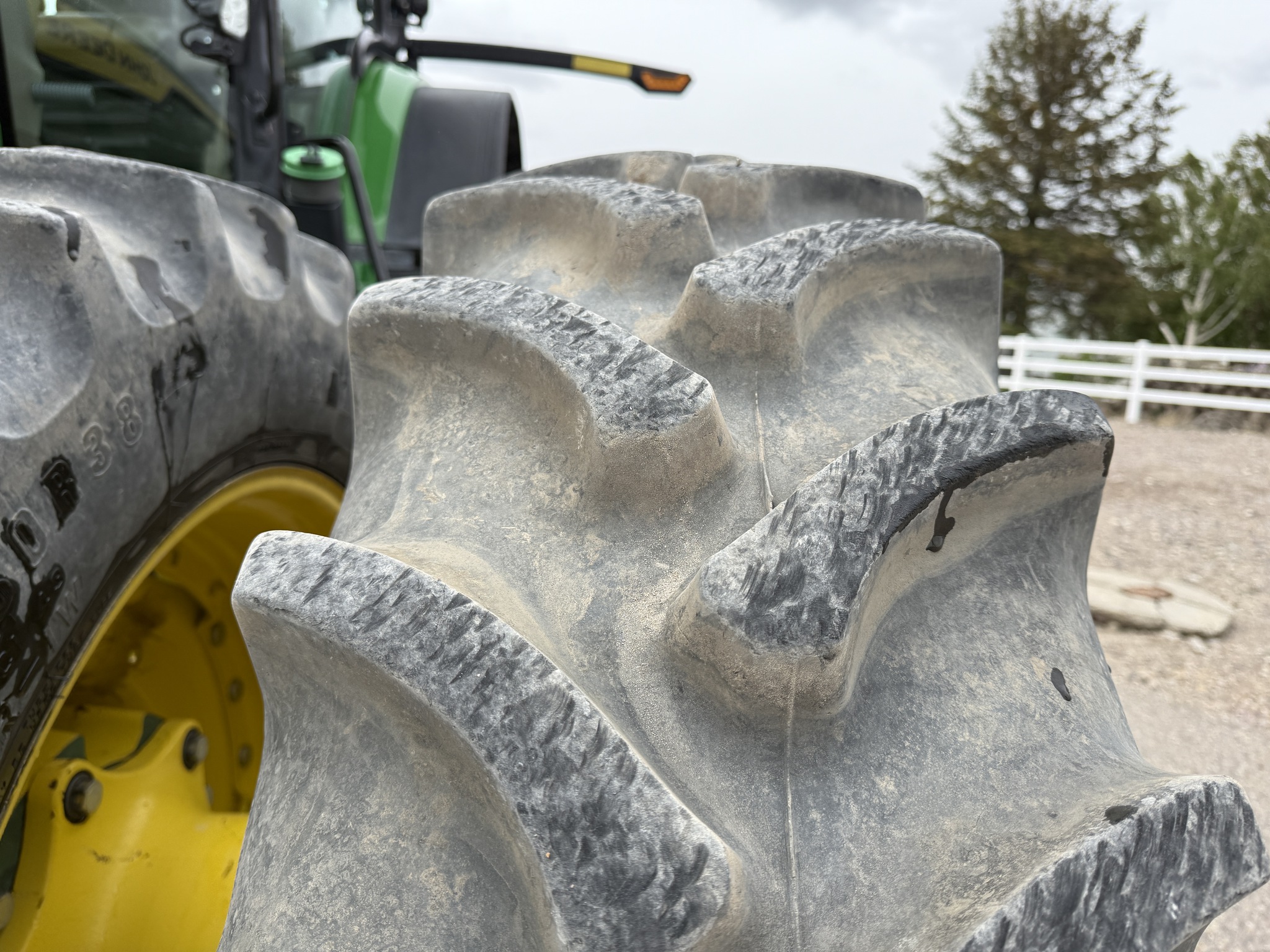 2021 John Deere 8R 280 Image 23