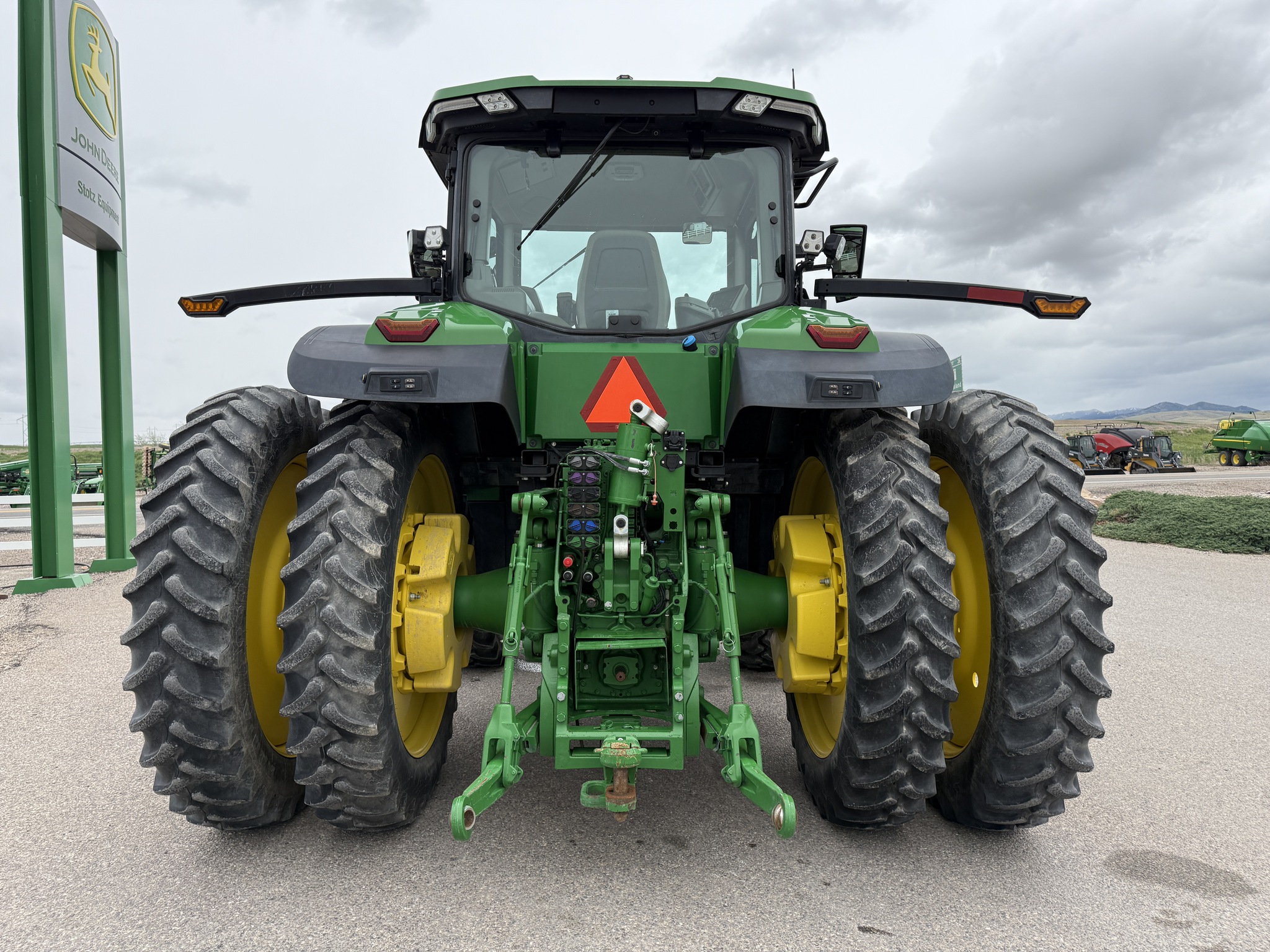 2021 John Deere 8R 280 Image 4
