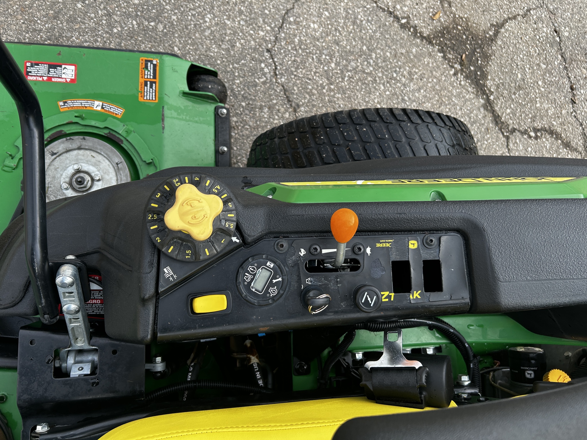 2019 John Deere Z970R Image 9