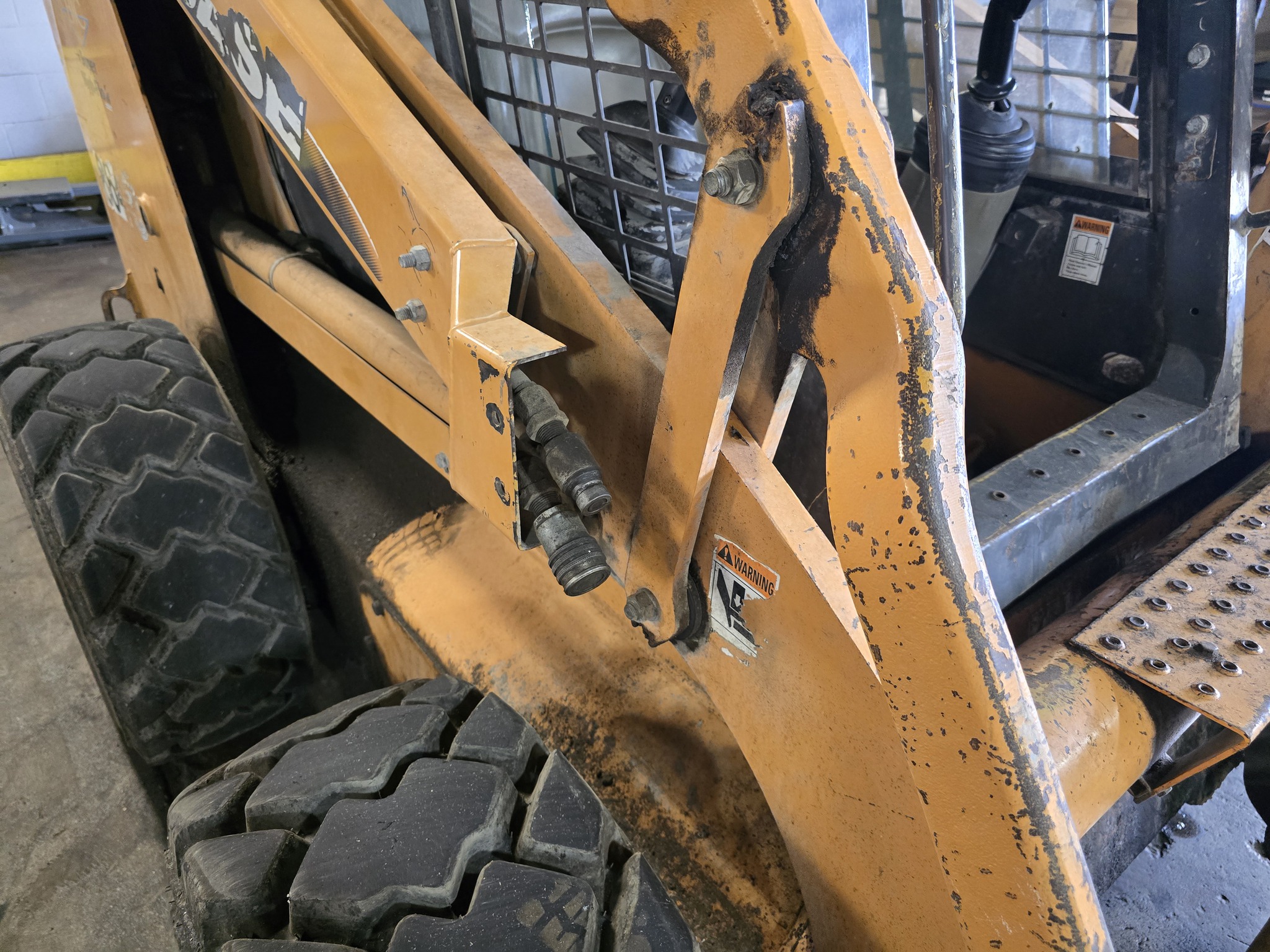 2007 Case 450 Image 10