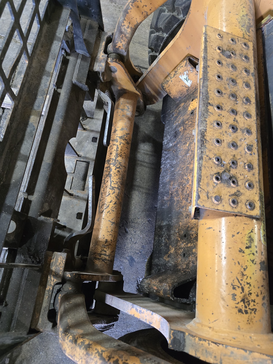 2007 Case 450 Image 12