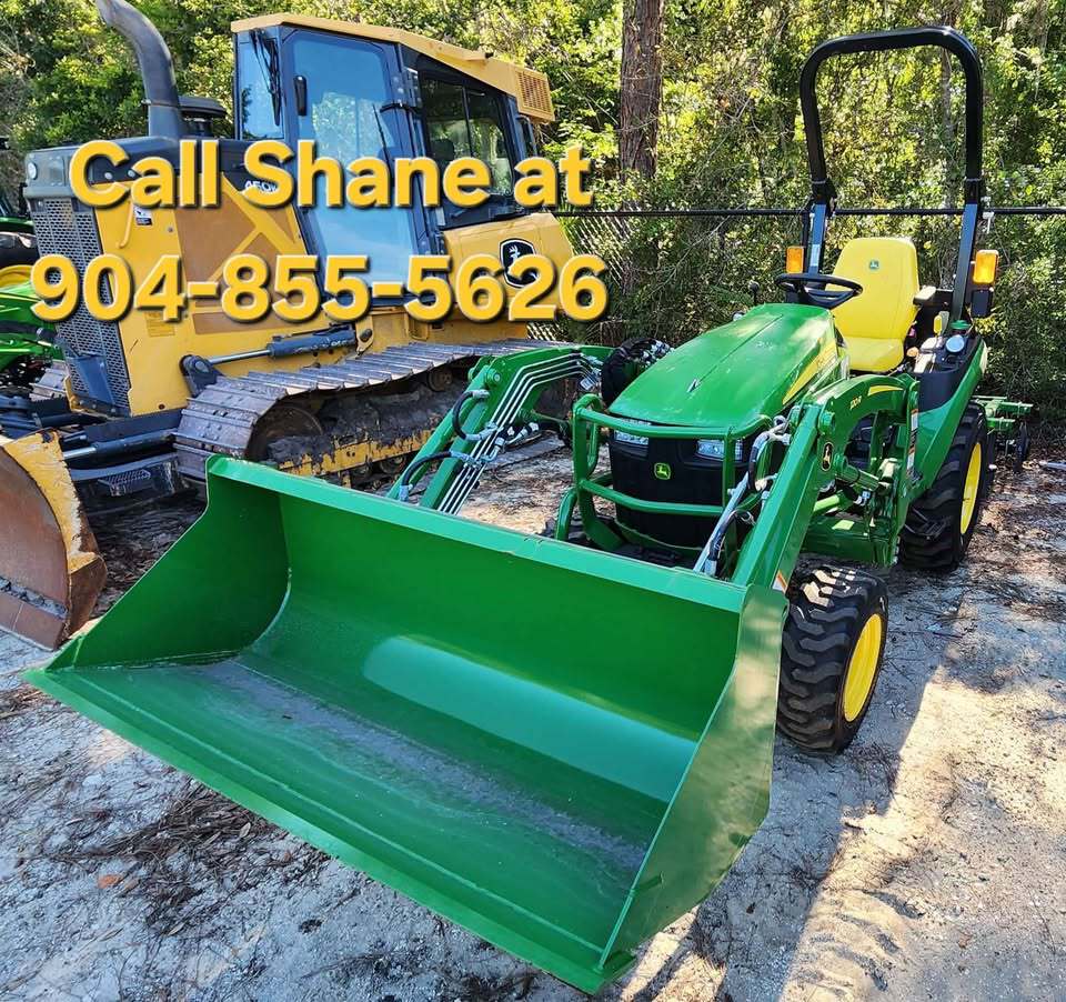 2025 John Deere 2025R Image 2