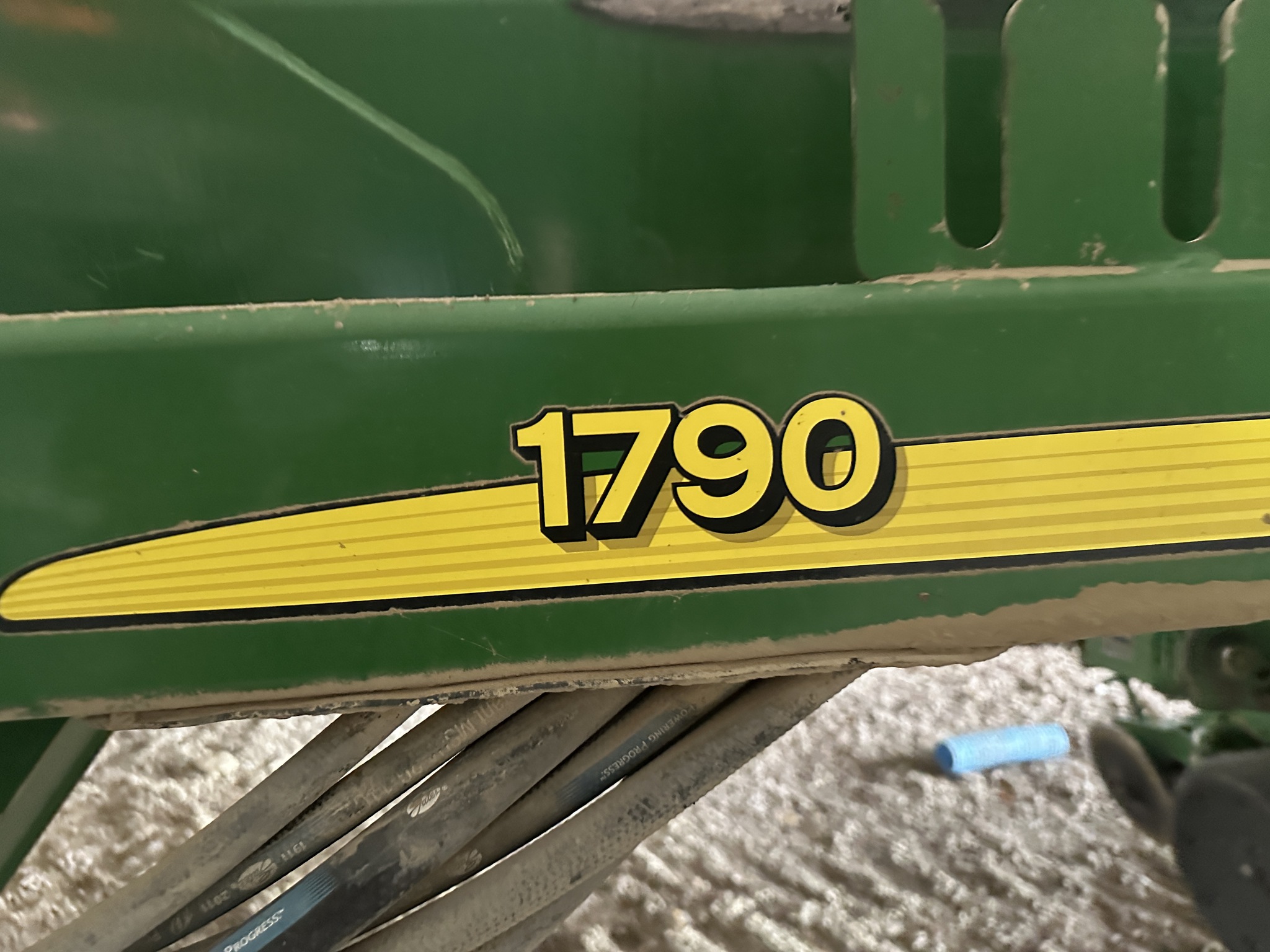 2013 John Deere 1790 Image 3