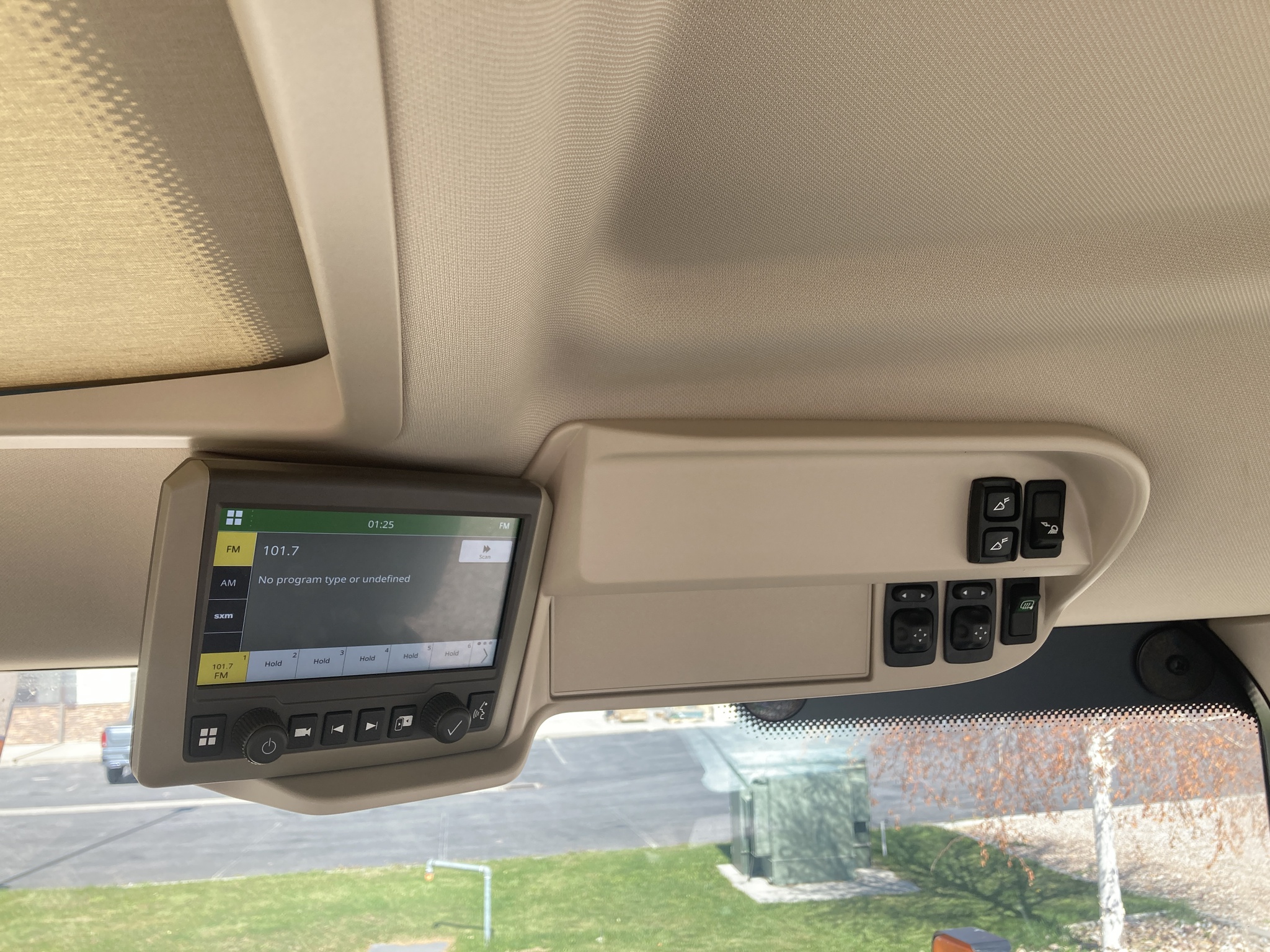 2024 John Deere 6R 175 Image 30