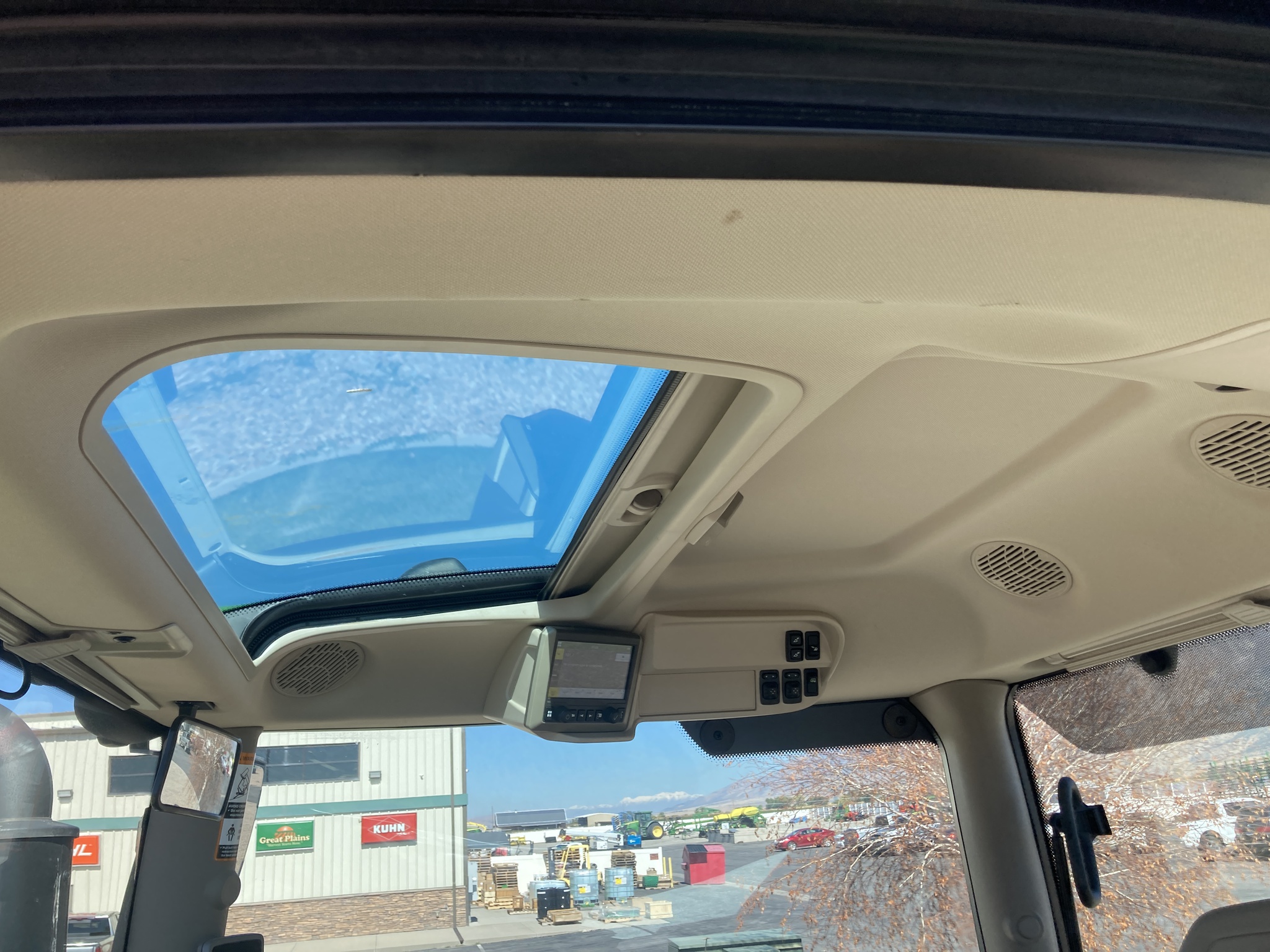 2024 John Deere 6R 175 Image 29