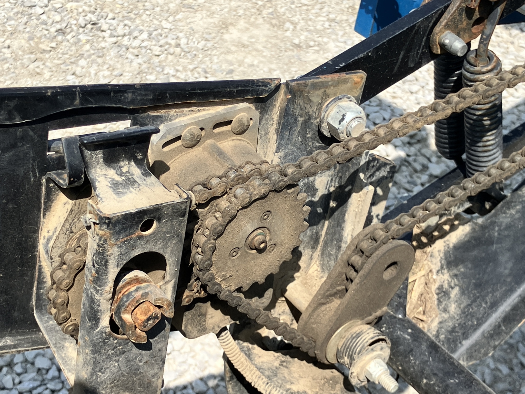 2000 Kinze 2210 Image 15