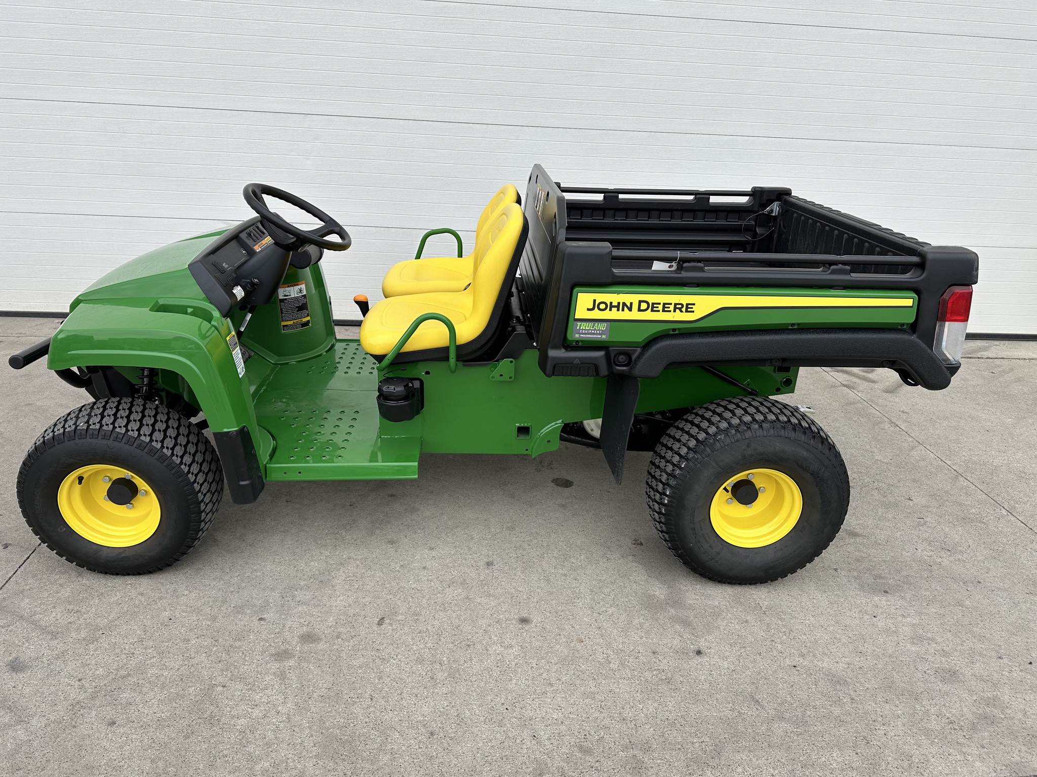 2024 John Deere TX Image 2
