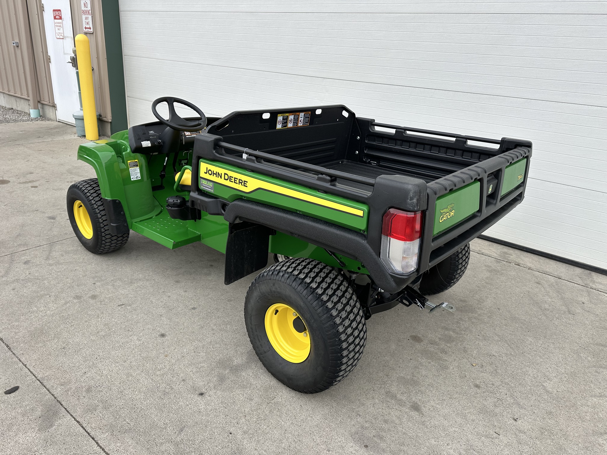 2024 John Deere TX Image 3