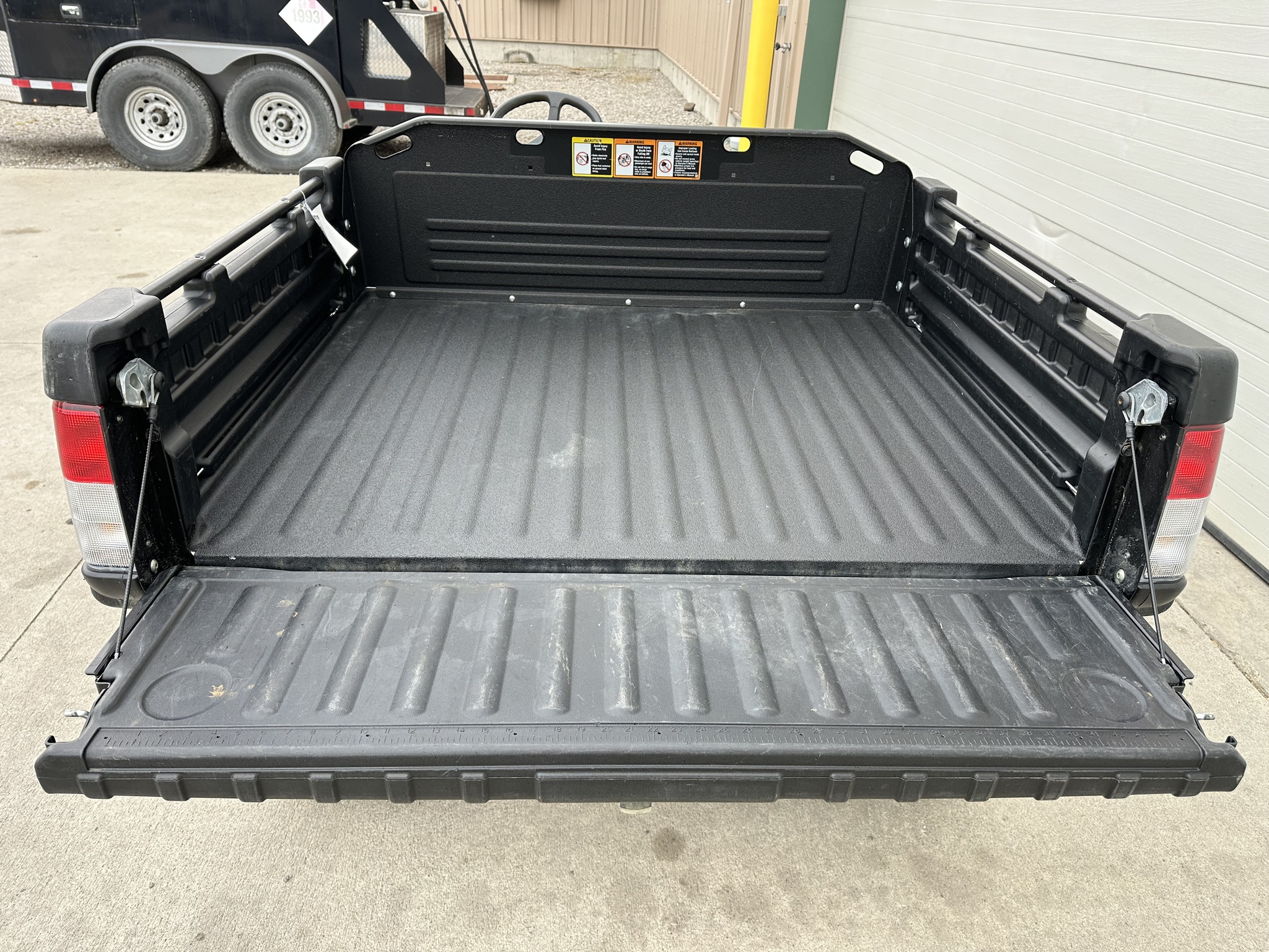 2024 John Deere TX Image 15