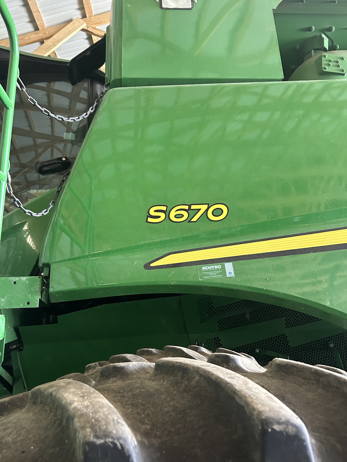 2014 John Deere S670 Image 2