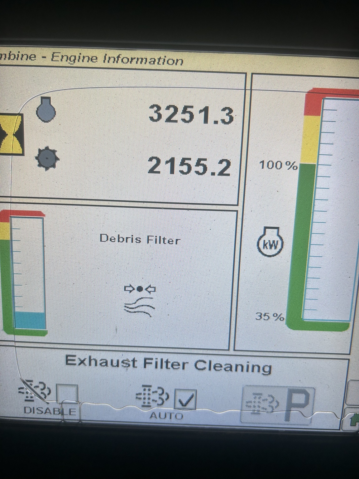 2014 John Deere S670 Image 4