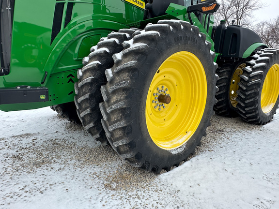 2025 John-Deere 9R 440