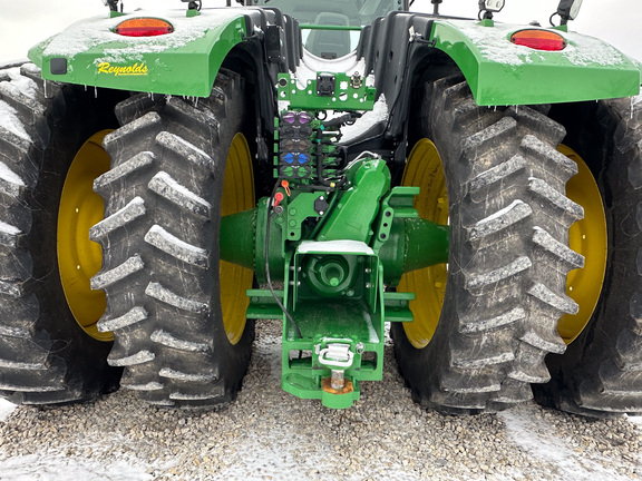 2025 John-Deere 9R 440