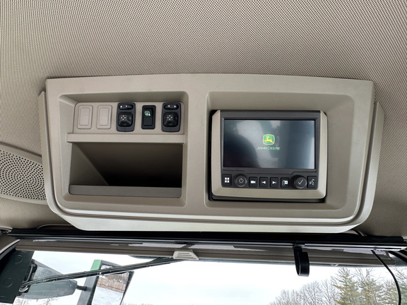 2025 John-Deere 9R 440