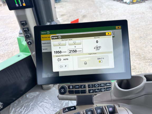 2025 John-Deere 9R 440