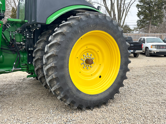 2025 John-Deere 9R 440