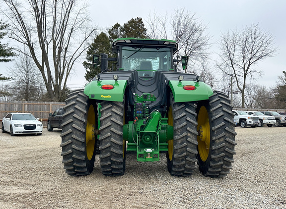 2025 John-Deere 9R 440