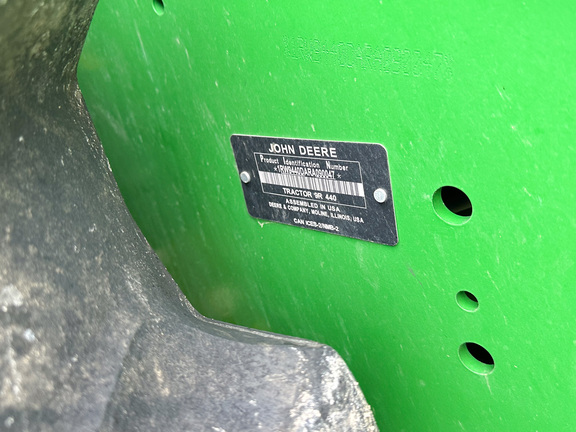 2025 John-Deere 9R 440