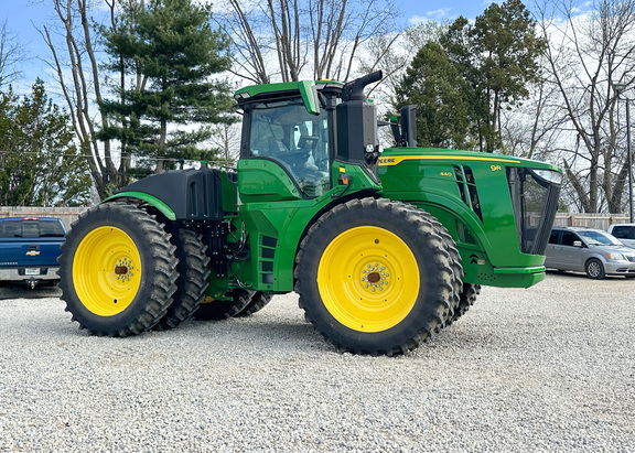 2025 John-Deere 9R 440