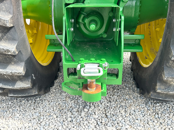 2025 John-Deere 9R 440
