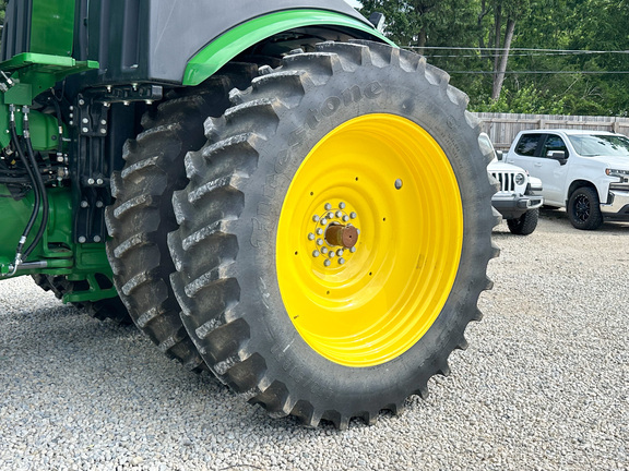 2025 John-Deere 9R 440