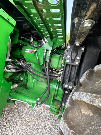 2025 John-Deere 9R 440