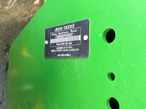 2025 John-Deere 9R 440
