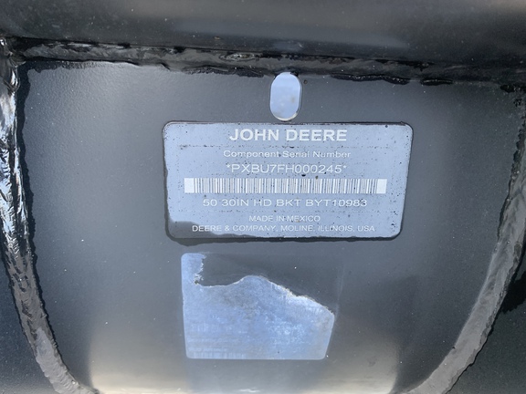 Photo of John Deere BYT10983