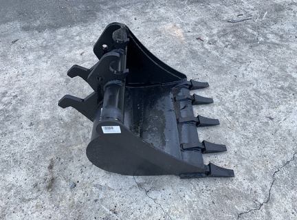 Photo of John Deere BYT10983