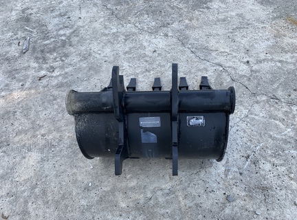 Photo of John Deere BYT10983