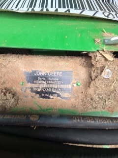 2021 John Deere 560M Image 9