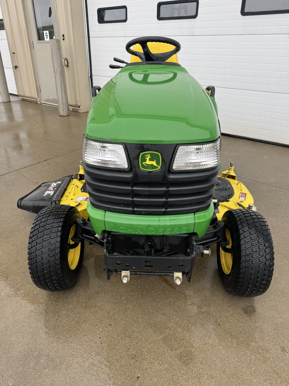 2004 John Deere X475 Image 2