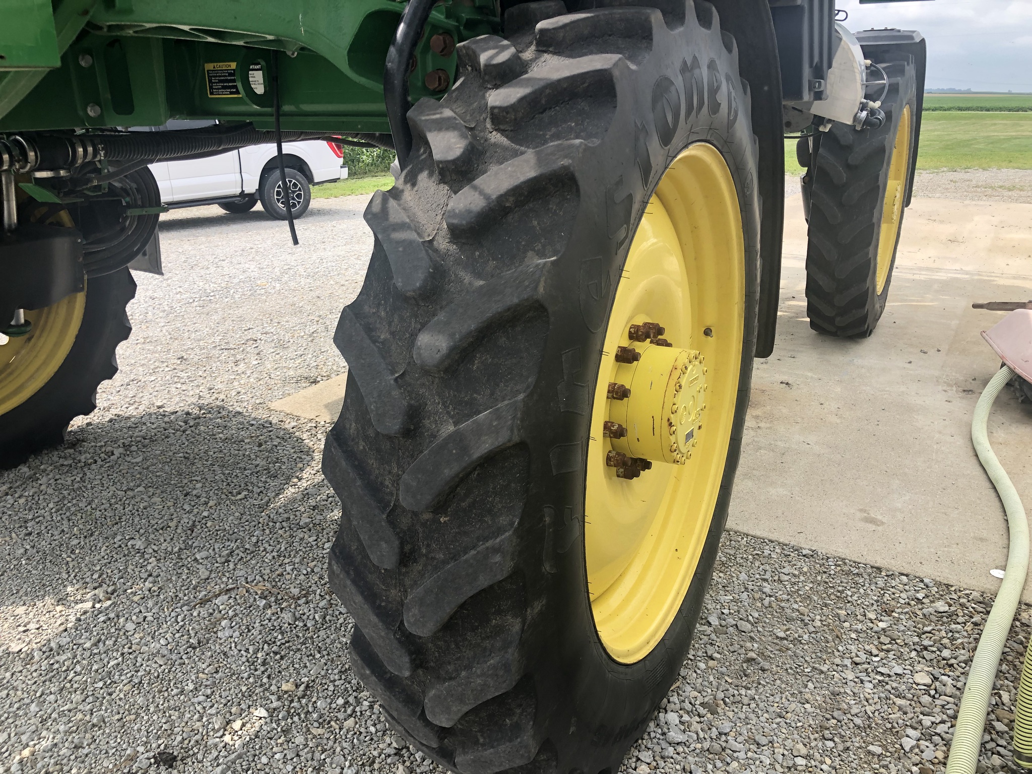 2018 John Deere R4030 Image 27