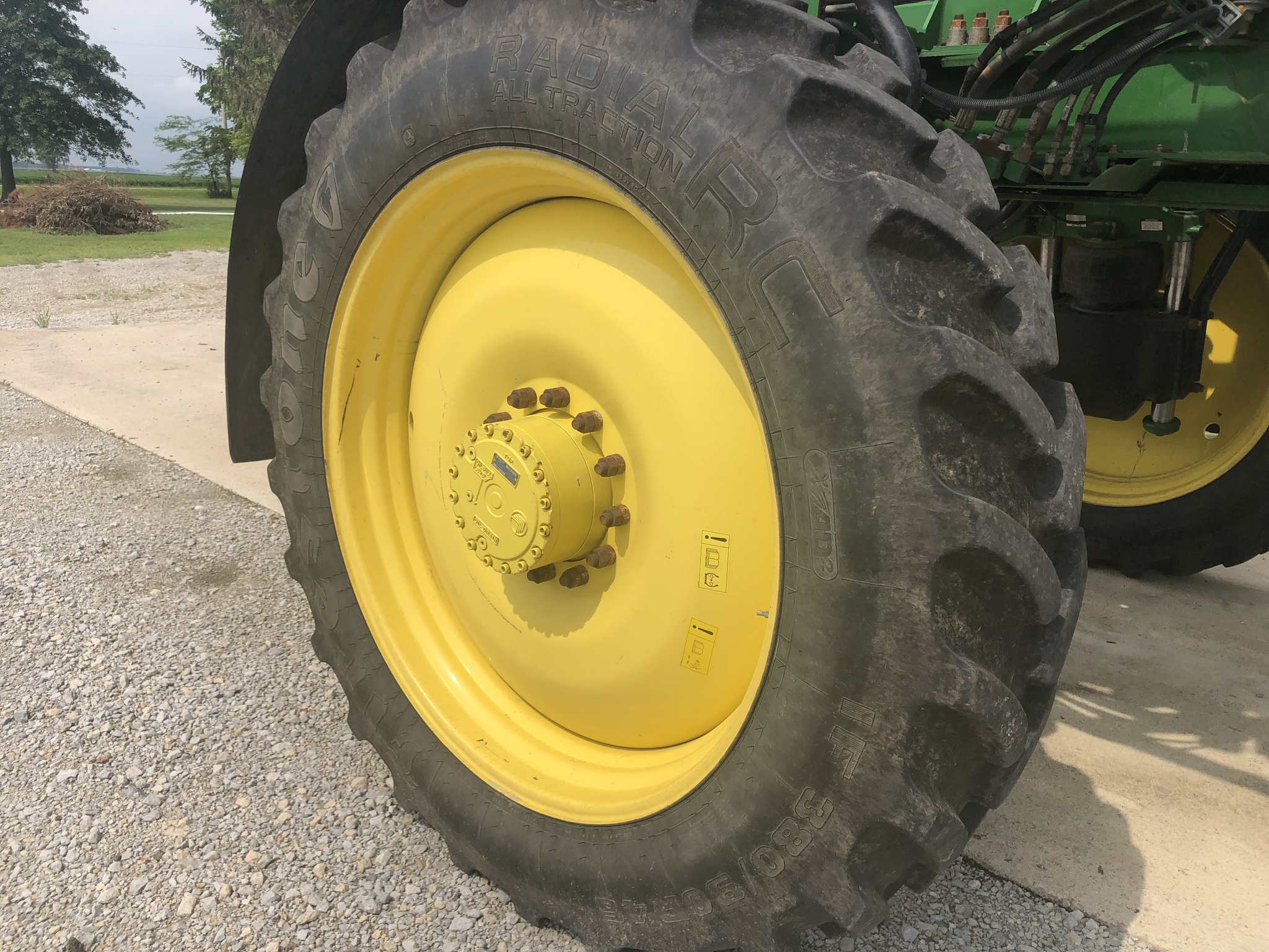 2018 John Deere R4030 Image 28