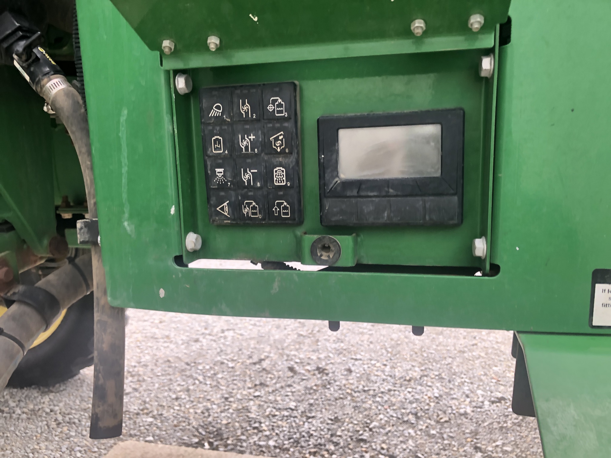 2018 John Deere R4030 Image 16