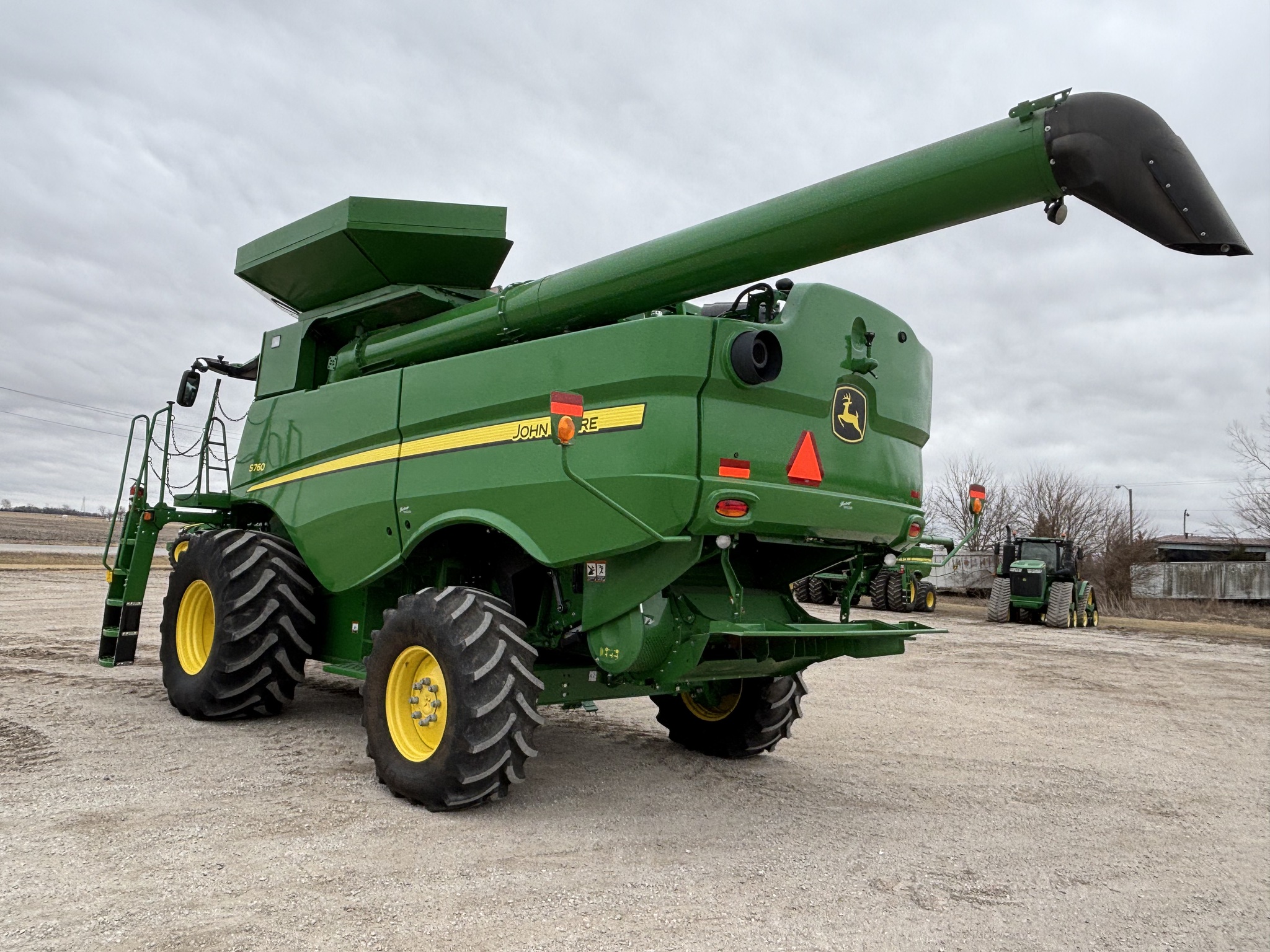  2024 John Deere S760 at Heritage Tractor in Galesburg, IL