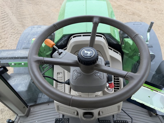 2025 John Deere 6M 155 - Photo31