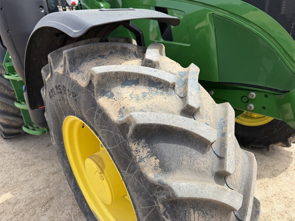 2025 John Deere 6M 155 - Photo12