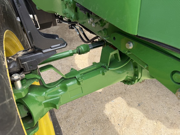 2025 John Deere 6M 155 - Photo13