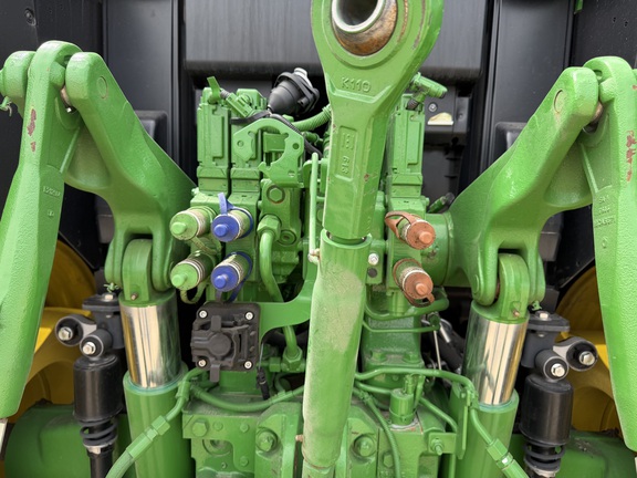2025 John Deere 6M 155 - Photo27