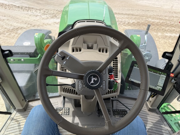 2025 John Deere 6M 155 - Photo31