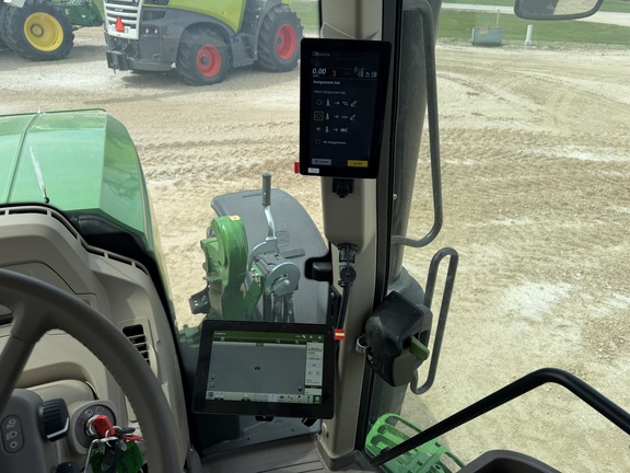 2025 John Deere 6M 155 - Photo38