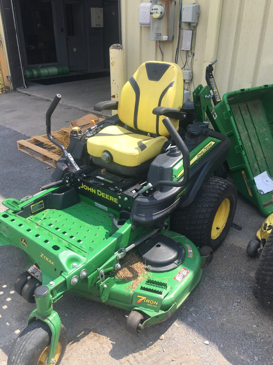 2021 John Deere Z930M