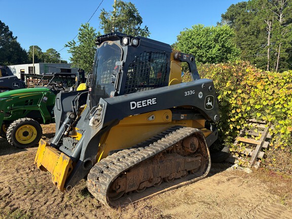 2023 John Deere 333G Photo 3