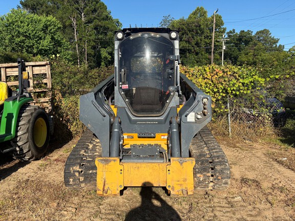 2023 John Deere 333G Photo 2