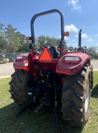 2015 Case 75-C Photo 3