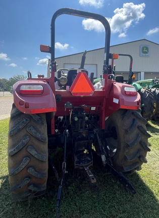 2015 Case 75-C Photo 2