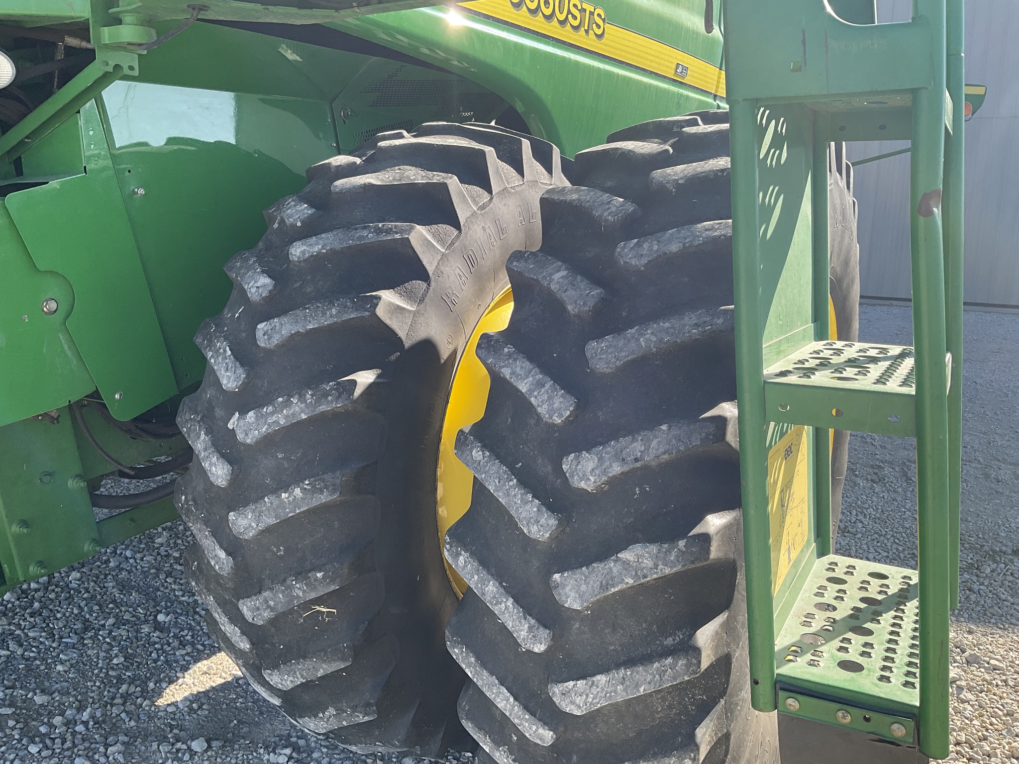 2007 John Deere 9660 STS Image 6