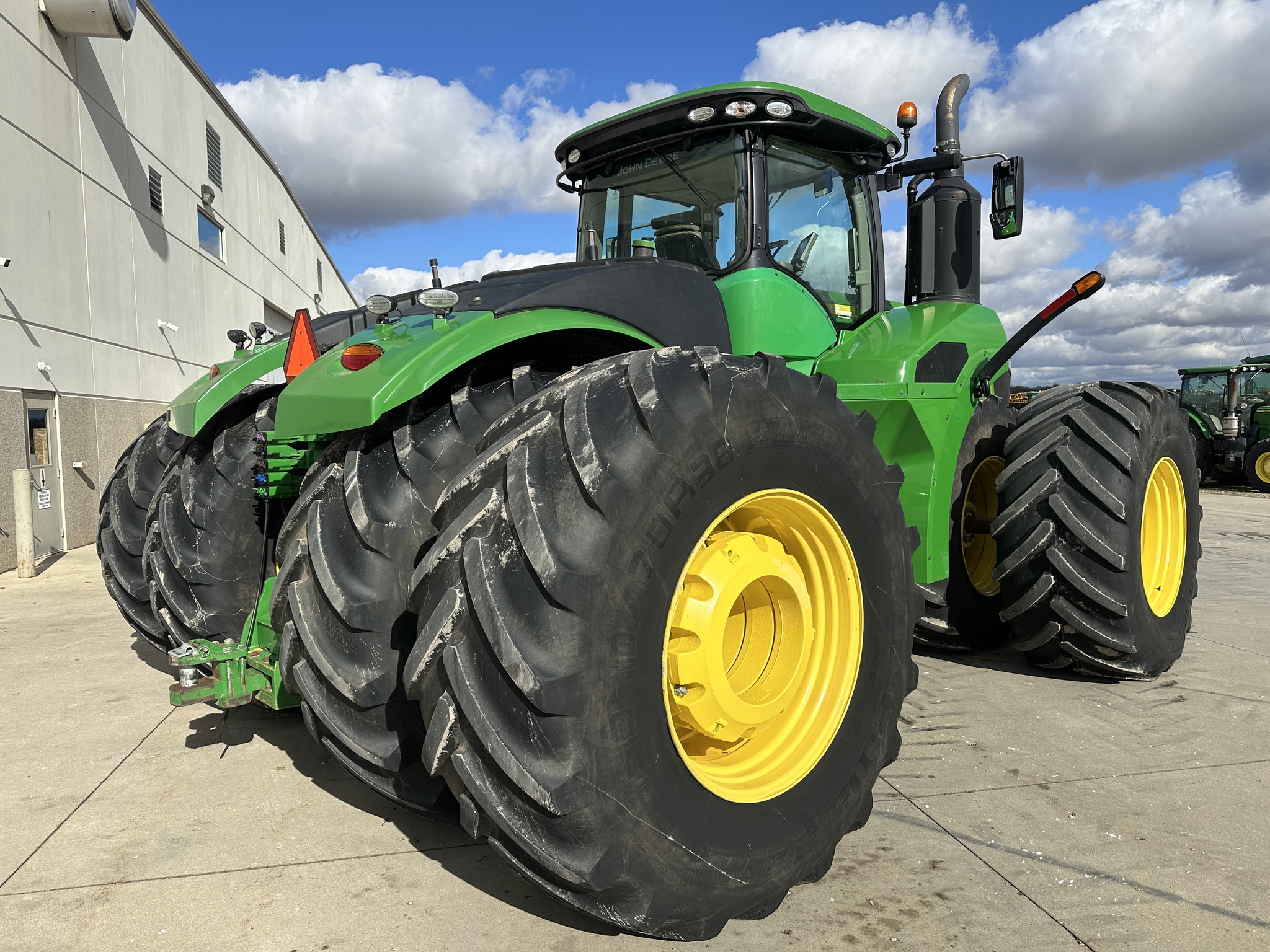 2021 John Deere 9620R Image 3
