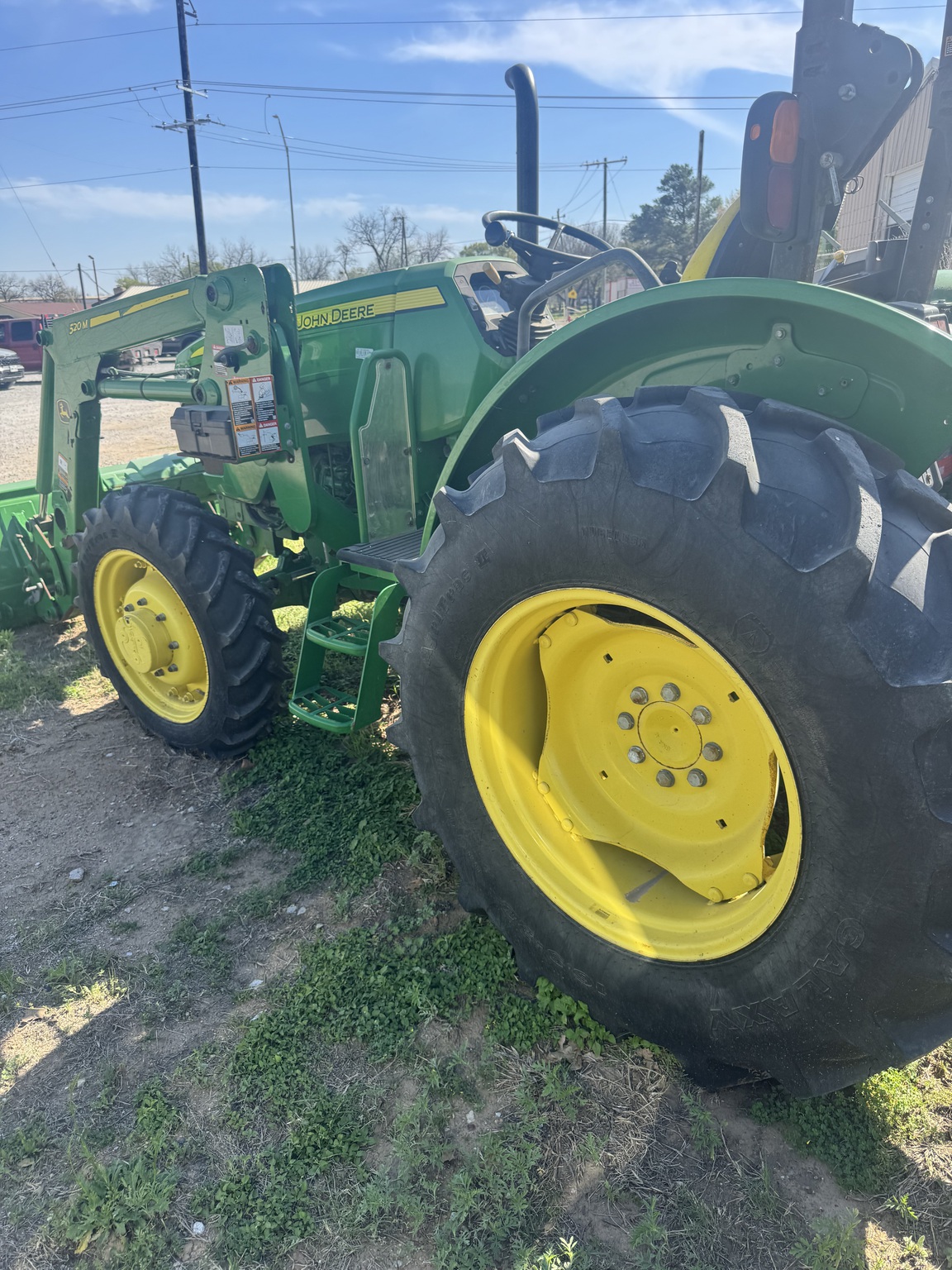 2018 John Deere 5065E Image 4